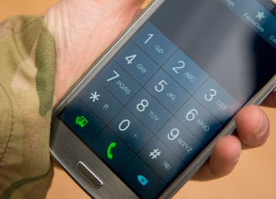 Smartphone makers bet on AI judgement as hardware plateaus